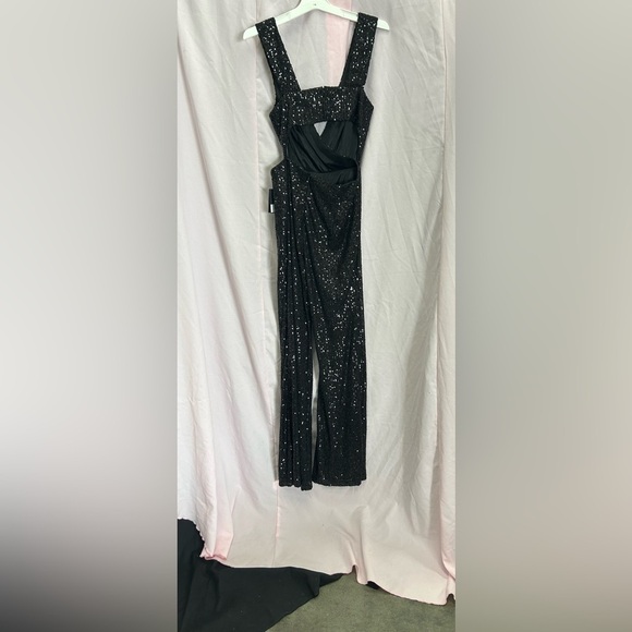 Ieena for Mac Duggal 26691 NWT Cutout Back Sequin Jumpsuit - Picture 7 of 9